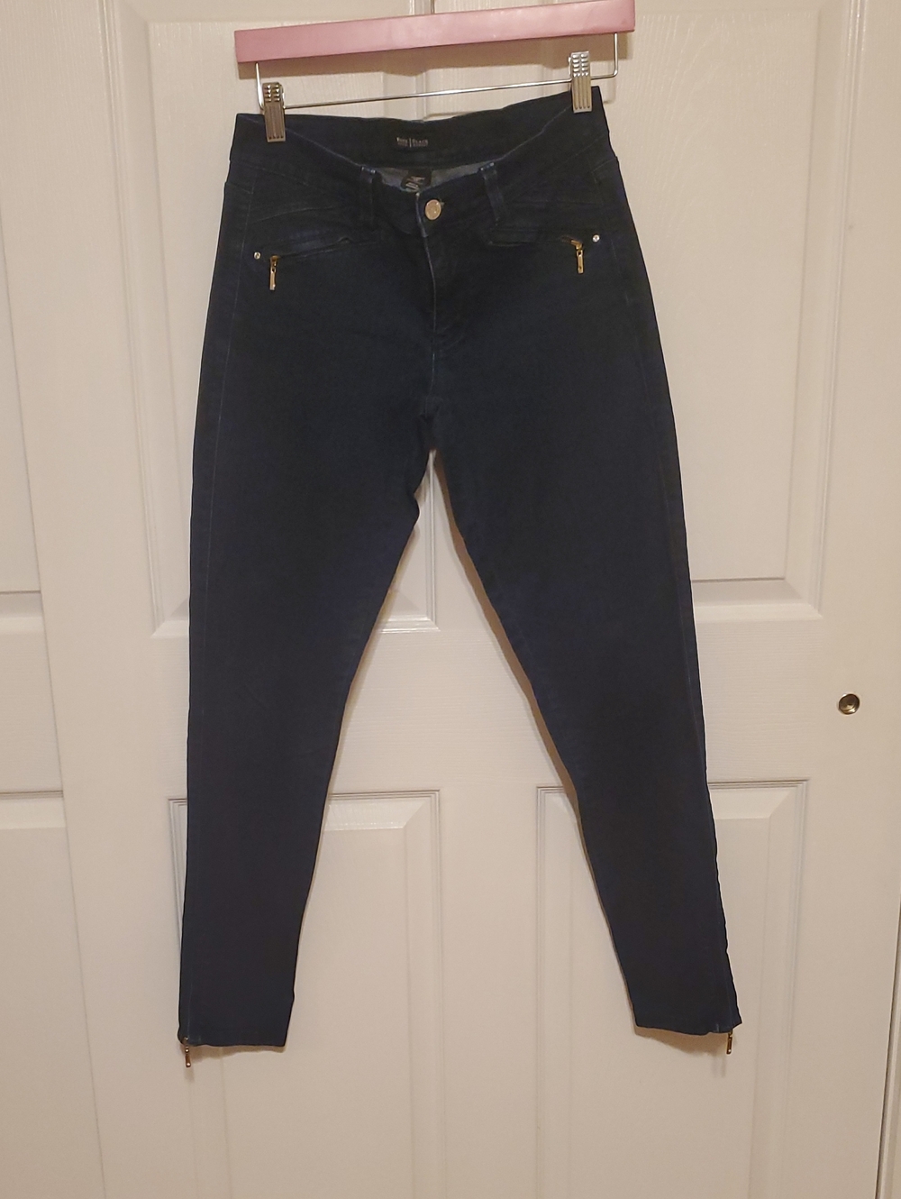 Dark Blue Women’s Skinny Jeans with Zip Details